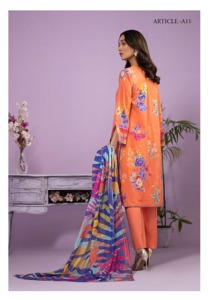 Costumes de pelouse pour femmes de designer pakistanais Shalwar Kameez avec des collections imprimées de taille supérieure pour vêtements pour femmes - Product Image 6