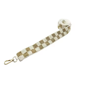 สายกระเป๋าปักลูกปัดหรูหราทันสมัย งานแฮนด์เมดสไตล์โบฮีเมียน ดีไซน์เนอร์เข็มขัดสำหรับออกงานกลางคืน รุ่นล่าสุดจาก MD HANDICRAFTS - Product Image 3