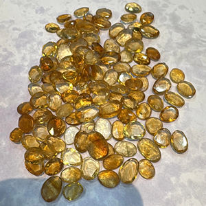 Quartz rutile doré naturel de qualité supérieure Pierres précieuses à dos plat à facettes en vrac Pierres précieuses jaunes à coupe ovale de qualité supérieure - Product Image 4