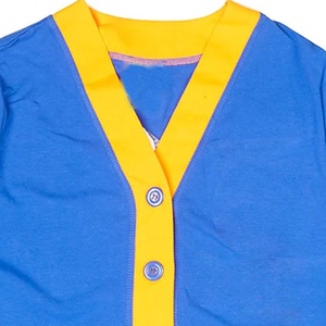 Vente en gros de cardigan en acrylique d'hiver de sororité pull en tricot brodé de couleur personnalisée et de chenille sororité collège universitaire - Product Image 2