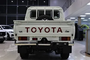 2024 LAND CRUZER 79 70 Series Restyling 2 LOW Mileage Sound Engine R18 Tyre Automatic Transmission <b>Panoramic</b> Sunroof LED H - Product Image 4