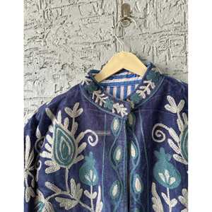 Handmade Reversible Velvet Suzani <b>Jacket</b> Quilted Indian Embroidered Cotton Coat for Ladies Varsity Winter Coat Autumn Boho Suede - Product Image 4