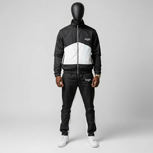 Survêtements en nylon personnalisés tendance pour hommes, ensemble de 2 pièces, pantalon de survêtement ample et pantalon cargo, personnalisable pour un ajustement parfait - Product Image 2