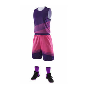 Ensemble personnalisé de maillots et shorts de basket-ball respirants avec logo imprimé uniformes fabriqués pour les joueurs - Product Image 2