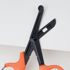 กรรไกรอเนกประสงค์สแตนเลสด้ามจับพลาสติกแหล่งพลังงานด้วยมือสำหรับพยาบาลและการตัดผ้าพันแผล - Product Image 5