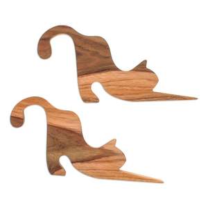 Handmade Natural Wood Cat Ornament Carved Kitten Figurine Model Home Decor Hand-Crafted Wooden Feline Sculpture - Product Image 2