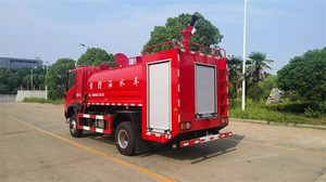DongFeng 4x2 8Cbm 10Cbm 10Cbm Nettoyage des rues Réservoir d'eau sanitaire municipal Camion pulvérisateur d'eau d'incendie - Product Image 6