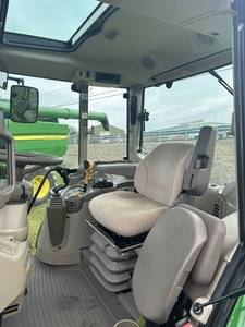 2022 6175M Nuevo Tractor de ruedas 4WD 100% Tractor de granja auténtico con 2 años de garantía - Product Image 2