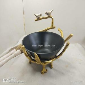 Couleur noire de luxe avec bol en aluminium design de feuille de fleur d'or avec support décoration de la maison bols de service modernes - Product Image 4