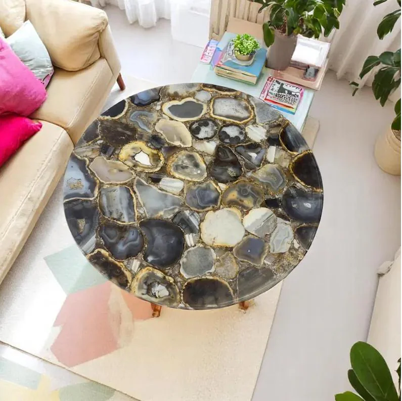 สีน้ำตาล