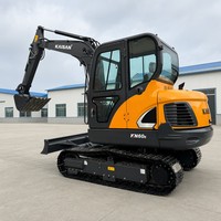 Mini-pelle sur chenilles 6 tonnes avec moteur hydraulique allemand de qualité supérieure, cabine climatisée, conforme aux normes EPA Tier 4 Euro V