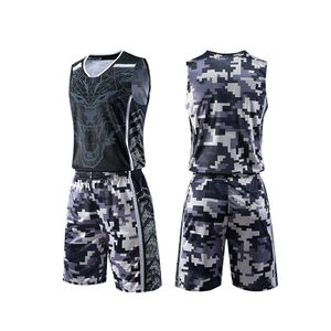 Maillot de basket-ball personnalisé du meilleur fournisseur Ensemble court populaire raisonnable personnalisé avec son propre logo Design Vêtements de basket-ball populaires - Product Image 1