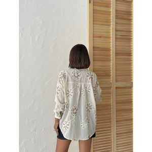 Camisa Casual para Mujer TOPSHOW, Bordada, Mezcla de Algodón y Poliéster, con Diseño Único 1, Disponible en Tallas S, M, L - Product Image 6