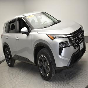 Nissan Rogue SV 1.5L DOHC 2025, best-seller, avec pack technologique, transmission intégrale et garantie - Product Image 3