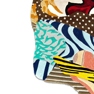 Tapis en laine de forme irrégulière contemporaine, tapis d'appoint coloré et artistique fait à la main pour la décoration moderne de la maison - Product Image 5