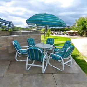 Ensemble table et chaise d'extérieur en PVC pour fournitures de jardin - Product Image 5