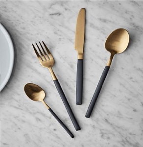 Ensemble d'argenterie en or mat avec poignée blanche ensemble de couverts en acier inoxydable ensemble d'ustensiles de cuisine maison et Restaurant - Product Image 2