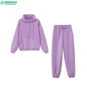 Conjunto Deportivo de Buena Calidad en Colores Claros, Sudadera con Estampado Tie Dye y Pantalones de Chándal 100% Algodón, Grueso y Transpirable - Product Image 4