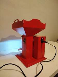 Machine à casser les noix à usage domestique, manuelle, à fonctionnement manuel, brise-noix, outil de décorticage durable et bon marché pour la maison - Product Image 6