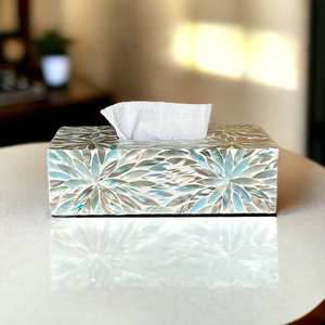 Caja de pañuelos de nogal de lujo | Soporte de papel de madera para baño y sala de estar | Estuche de almacenamiento de escritorio moderno | Organizador de decoración del hogar - Product Image 1