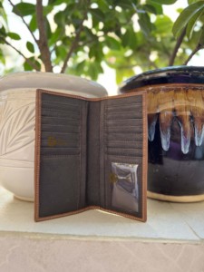 Long portefeuille marron élégant pour hommes, usiné à la main, sculpture sur cuir, caractéristique RFID, doublure en nylon-Offre Spéciale mode porte-monnaie cadeau pour lui - Product Image 6