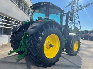 Nous Fournissons le Tracteur John Deere 6250R de Meilleure Qualité à Vendre, 150 CV, Chenilles avec Fonctionnalités de Marche, Boîte de Vitesses, Pompe, Moteur, Roulement - Product Image 4