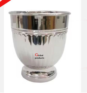 Enfriador de vino de acero inoxidable de metal con acabado plateado de aspecto brillante, Cubo de bebidas de hielo para restaurante y bar de hotel - Product Image 2