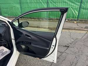 TOYOTA PRIUS USADO CON VOLANTE A LA IZQUIERDA/DERECHA - Product Image 6