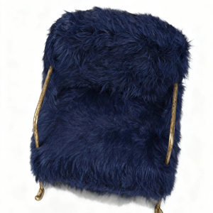 Fauteuil moderne glamour en peau de mouton bleu, cadre en acier traité, coussin en mousse haute densité |   Salle de sport d'appartement écologique et peu encombrante - Product Image 1