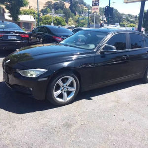 รถยนต์มือสองคุณภาพดีราคาประหยัด ปี 2014 บีเอ็มดับเบิลยู ซีรีส์ 3 รุ่น 320i พวงมาลัยซ้าย - Product Image 1