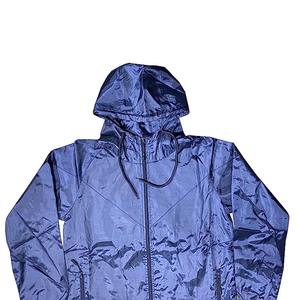 Chándal Cortavientos Arrugado de Moda Urbana al por Mayor, Diseño de Logotipo Personalizado, 100% Poliéster, Conjunto de Dos Piezas, Chándal Transpirable para Hombre - Product Image 5