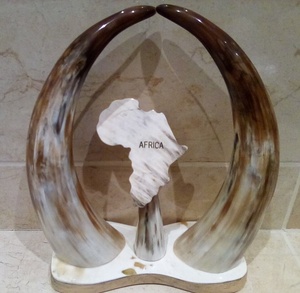 ZAM IMPEX 2025 nueva llegada Art Deco escultura de cuerno Natural con Base de madera artesanía tarifa al por mayor - Product Image 1