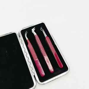 แหนบต่อขนตาปลายแหลมรูปตัว J ทำจากสแตนเลส ปลายหยัก บรรจุภัณฑ์ปรับแต่งได้ โลโก้สั่งทำ ขายส่ง คุณภาพสูง - Product Image 1