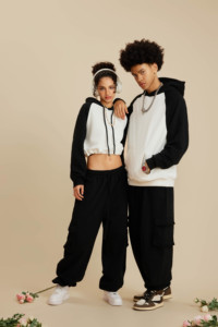 Sweats à capuche streetwear surdimensionnés avec impression bouffante noire personnalisée Sweat à capuche 100% coton pour hommes - Product Image 2