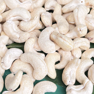 ถั่วเม็ดมะม่วงหิมพานต์ W320เม็ดมะม่วงหิมพานต์ - Product Image 1