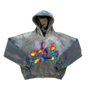 เสื้อพูลโอเวอร์ผ้าฝ้าย 100% น้ำหนักเบา พิมพ์ลายดิจิทัล ทรงโอเวอร์ไซส์ ลุควินเทจ ซักย้อมสีแบบแอซิดวอช ดีไซน์ขาดๆ แบบดิสเทรส  เป็นมิตรต่อสิ่งแวดล้อม เหมาะสำหรับใส่ในฤดูหนาว สไตล์สตรีทแวร์ - Product Image 5