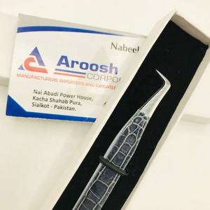 Pince à épiler en acier inoxydable de volume russe à 90 degrés Extension de cils pointus en fibre enduite de papier crocodile de haute qualité - Product Image 2