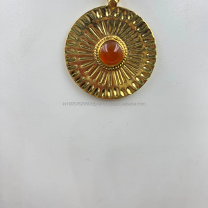 Collier pendentif en laiton plaqué or de style classique et boucles d'oreilles pendantes ensemble perle à la mode élégante pour cadeau de mariage - Product Image 1