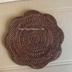 Placa de cargador de ratán marrón hecha a mano, tapete de mesa tejido con forma de flor para decoración de mesa de comedor y uso en restaurante, venta al por mayor - Product Image 6