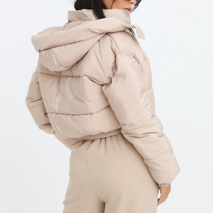 แจ็กเก็ตขนเป็ดมีฮู้ดแบบสั้นของผู้หญิงเสื้อนอกมีสไตล์มีฟองสำหรับฤดูหนาวดีไซน์อบอุ่น - Product Image 6