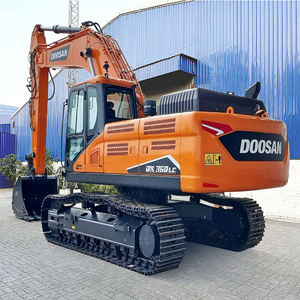 รถขุดตีนตะขาบ Doosan เกือบใหม่ - Product Image 1