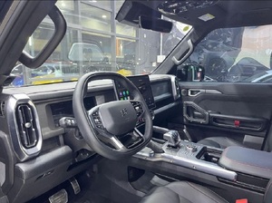 รถยนต์มือสอง ปี 2025 ยี่ห้อ Jetour T2 รุ่น Luxury เครื่องยนต์ 2.0 ลิตร กำลัง 254 แรงม้า 4 สูบ ขับเคลื่อน 4 ล้อ เชื้อเพลิงเบนซิน มาตรฐานยูโร 6b เกียร์อัตโนมัติ พวงมาลัยซ้าย - Product Image 2