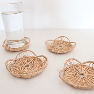 Sous-verres ronds en rotin tissés à la main avec support napperons tissés à la chaleur isolés par poterie ensemble de sous-verres écologiques - Product Image 3