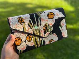 Bolso de mano con cuentas hecho a mano floral, bolso de mano con cuentas de narcisos, bolso de fiesta de noche con cuerda, regalo para ella, bolso de Boda nupcial - Product Image 3