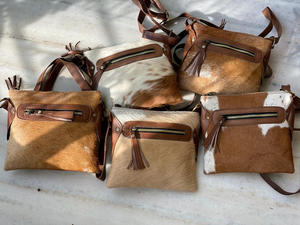 Hot Selling Cowhide Fur <b>Leather</b> Handbag Stylish Women <b>Leather</b> Sling Bag Women Crossbody High Quality Handbag - Product Image 6