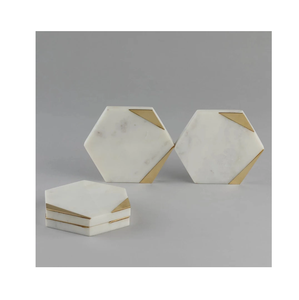 Haute vente hexagone marbre et laiton caboteur en gros sous-verre en pierre blanche naturelle pour décoration de table et accessoires - Product Image 2