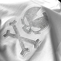 Desain Unik O Neck 100% Katun/Poliester Kaos Pria Berhias Rhinestone Regular Fit Bernapas Anti-Kerut Cepat Kering