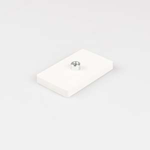 Sistema magnetico gommato 74x45x8,5mm con boccola filettata - Product Image 1