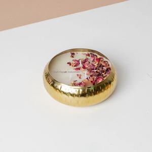 Pot à bougie rond en métal martelé doré brillant pour la maison et les pots à bougie de décoration d'éclairage de table de Noël - Product Image 6