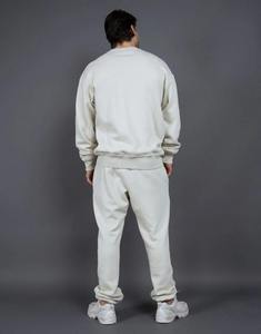 Fabricants en gros pour vêtements sur mesure, ensemble de jogging en coton et polyester personnalisé, molleton uni, survêtement à col rond pour homme - Product Image 6